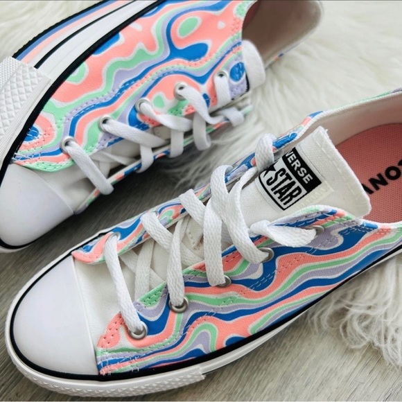 NWT Converse Chuck Taylor All Star Lift Platform Color Swirl Women’s Shoes - Picture 4 of 5